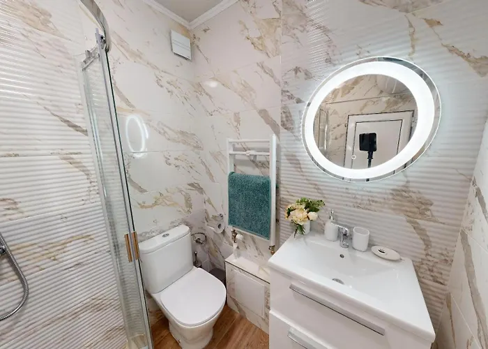 в център 5 Corners